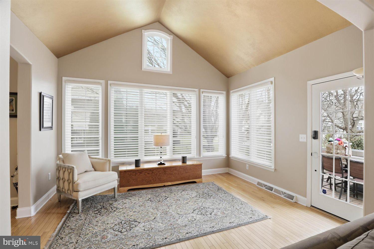 VERANDA - Residential