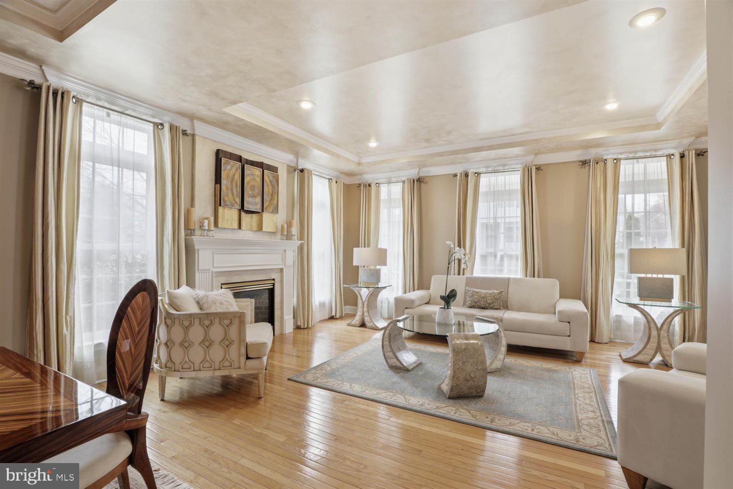 VERANDA - Residential