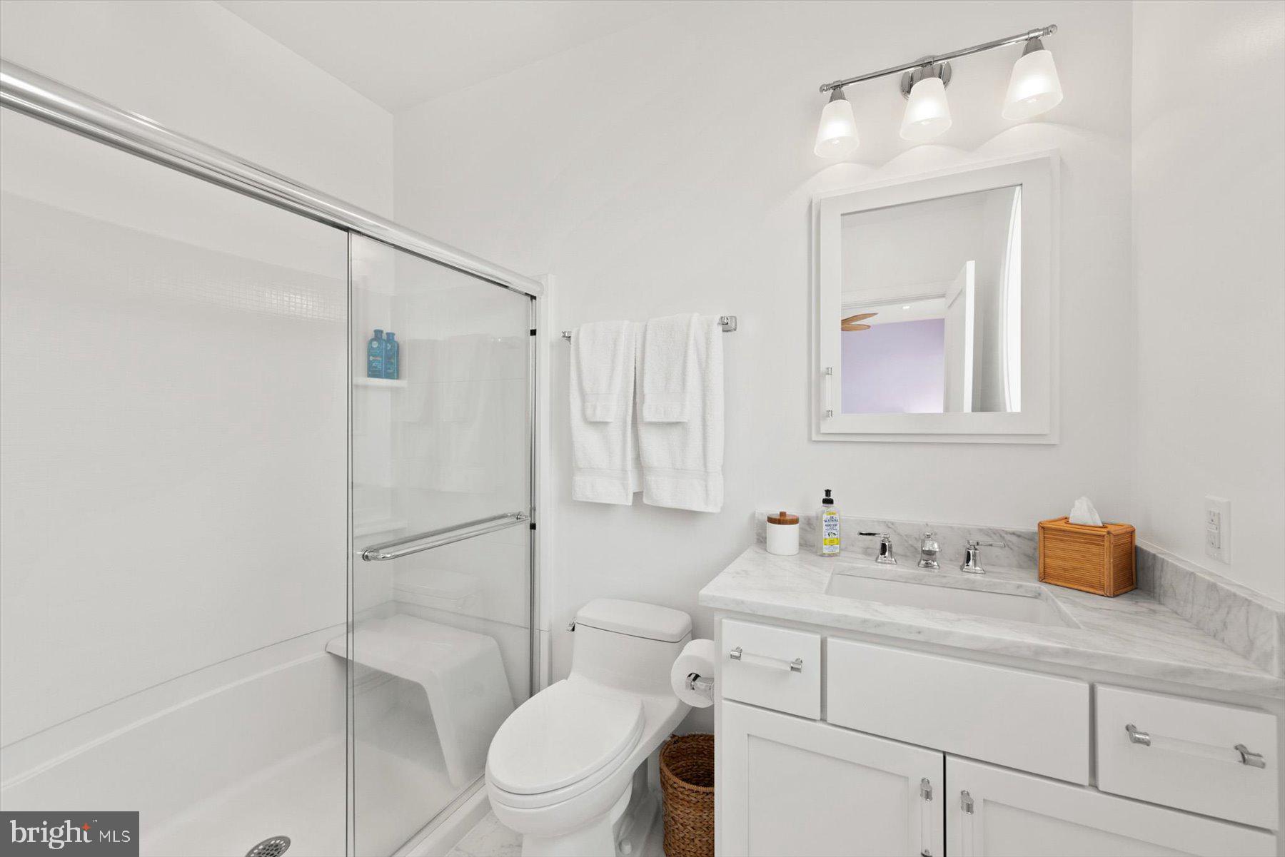 OCEAN BREEZES - Residential