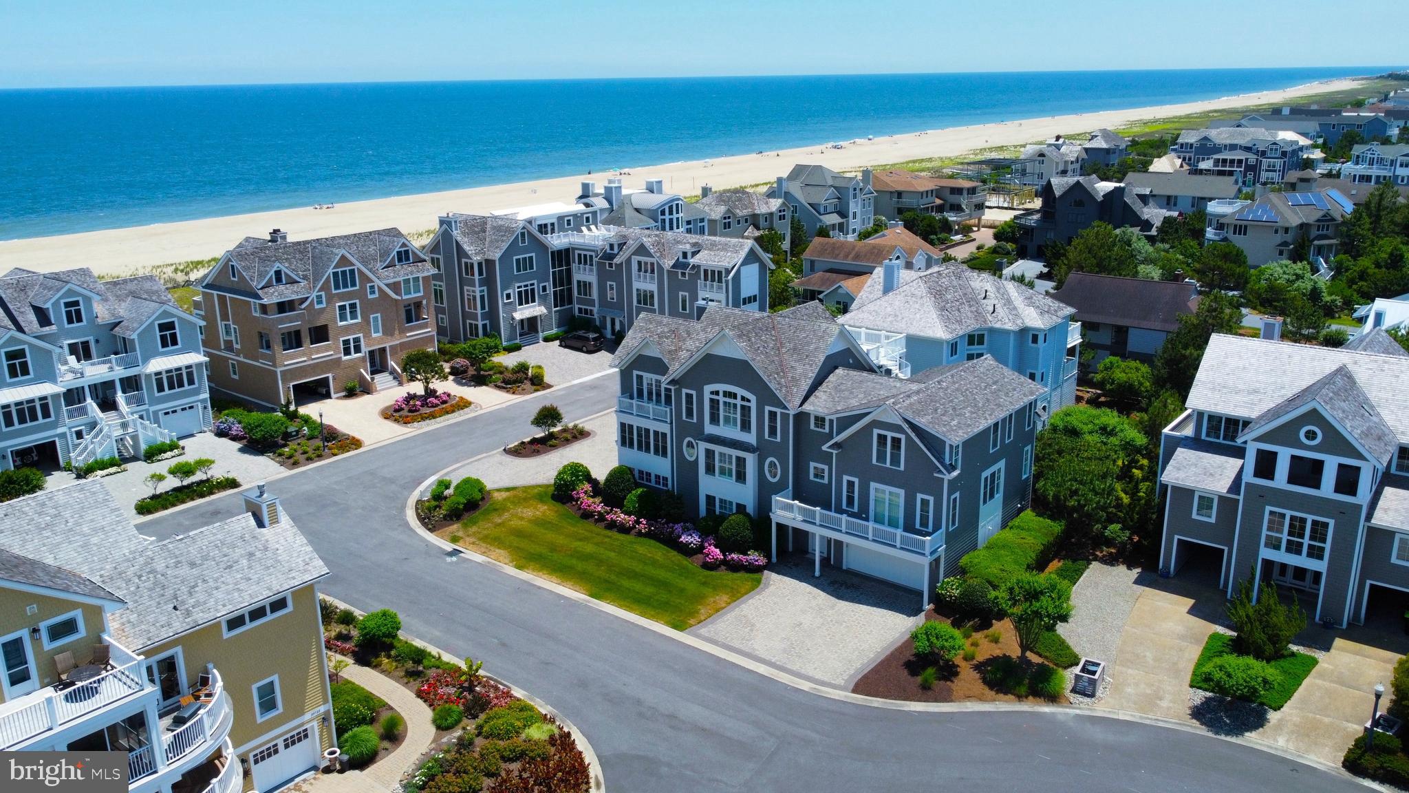 OCEAN BREEZES - Residential