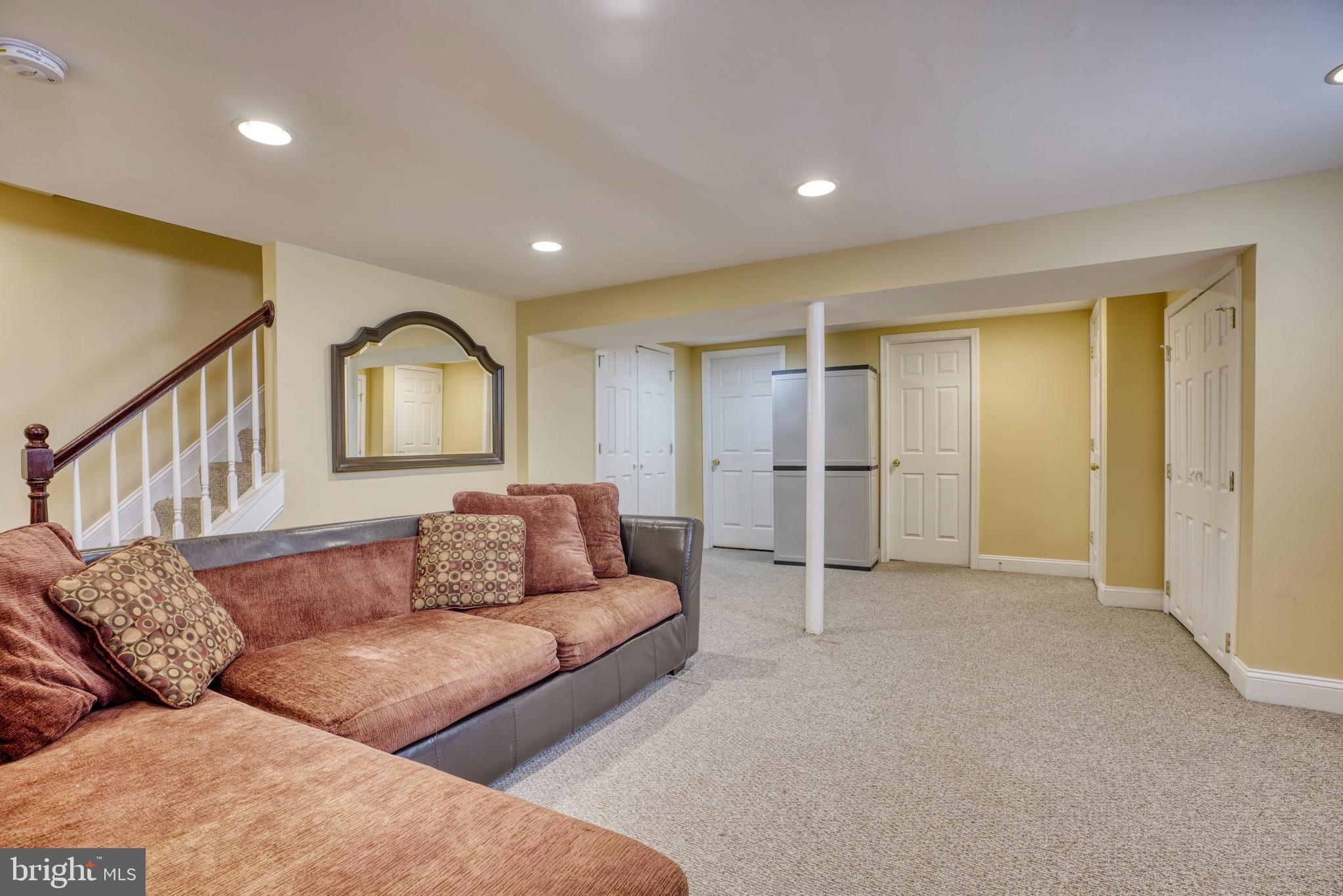 NORTHWOOD - Residential