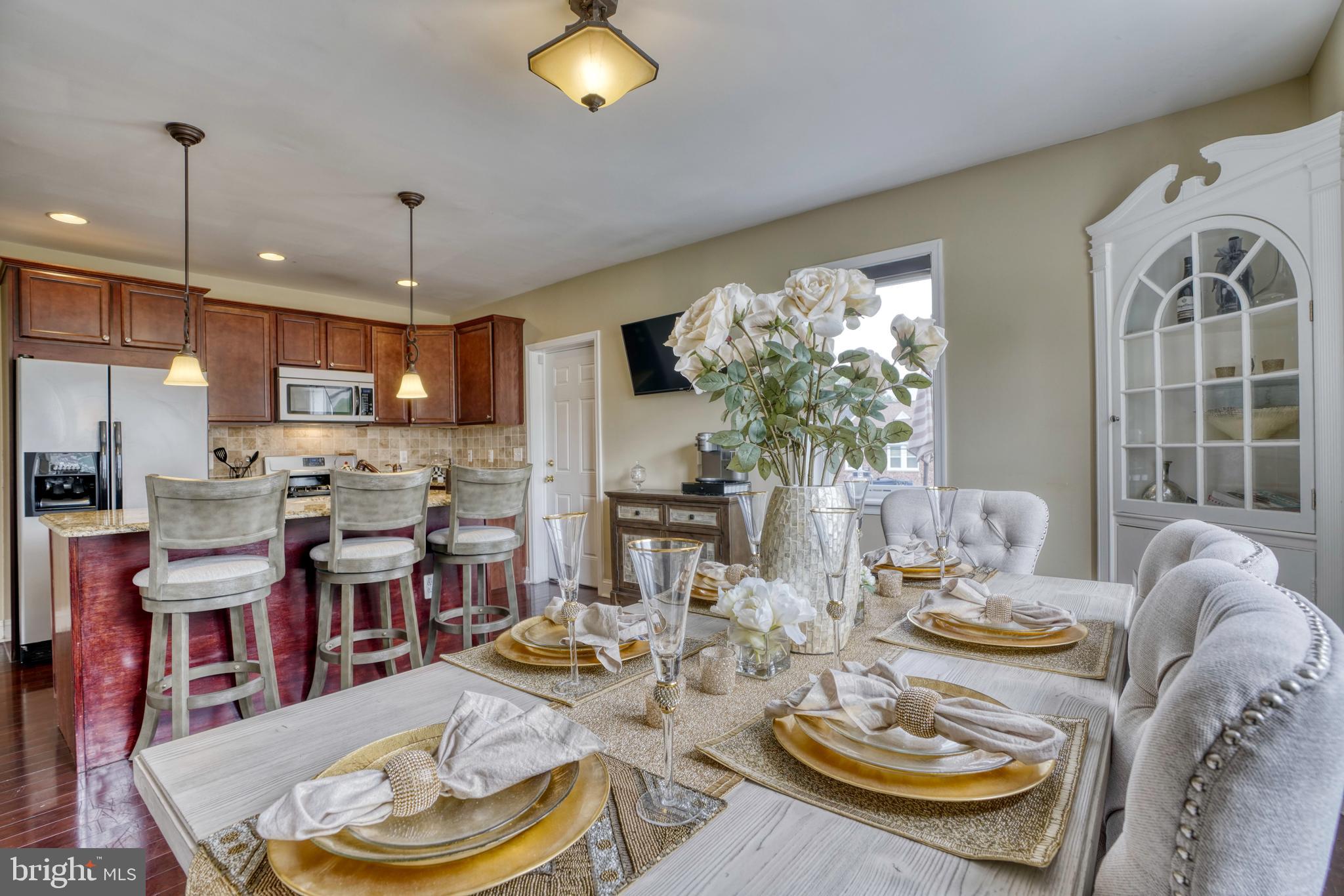 NORTHWOOD - Residential