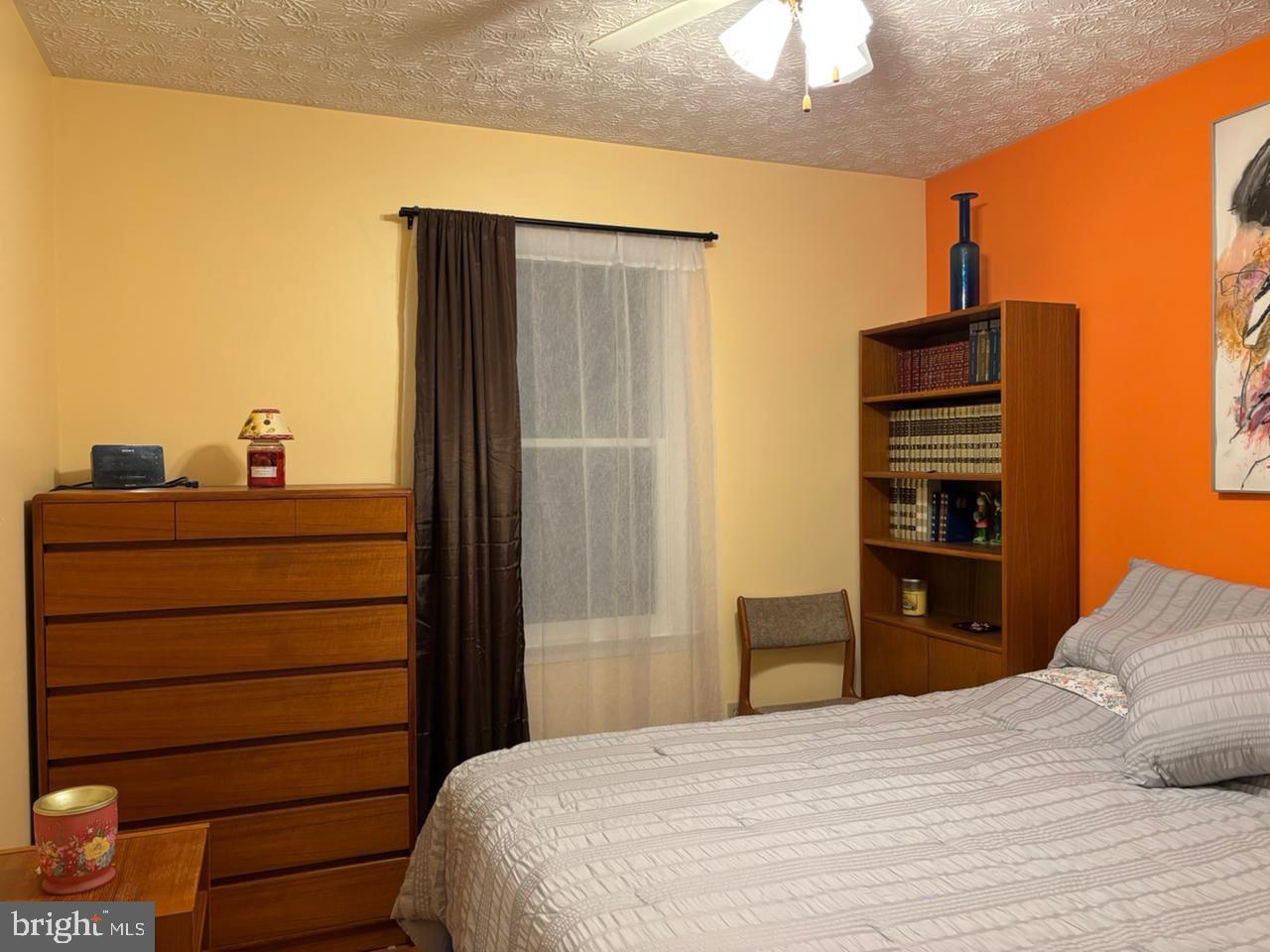 NONE UNRESTRICTED - Residential