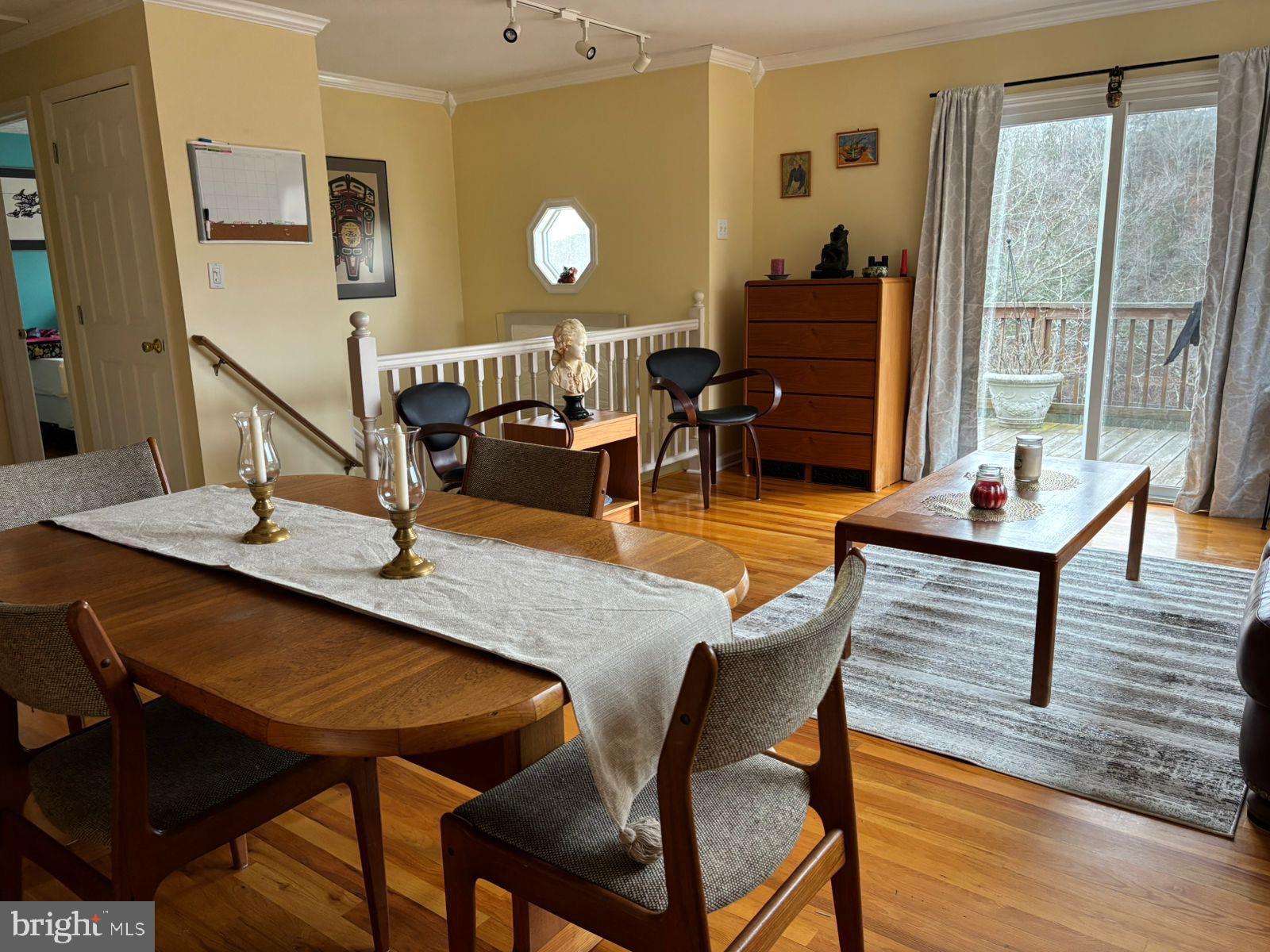 NONE UNRESTRICTED - Residential