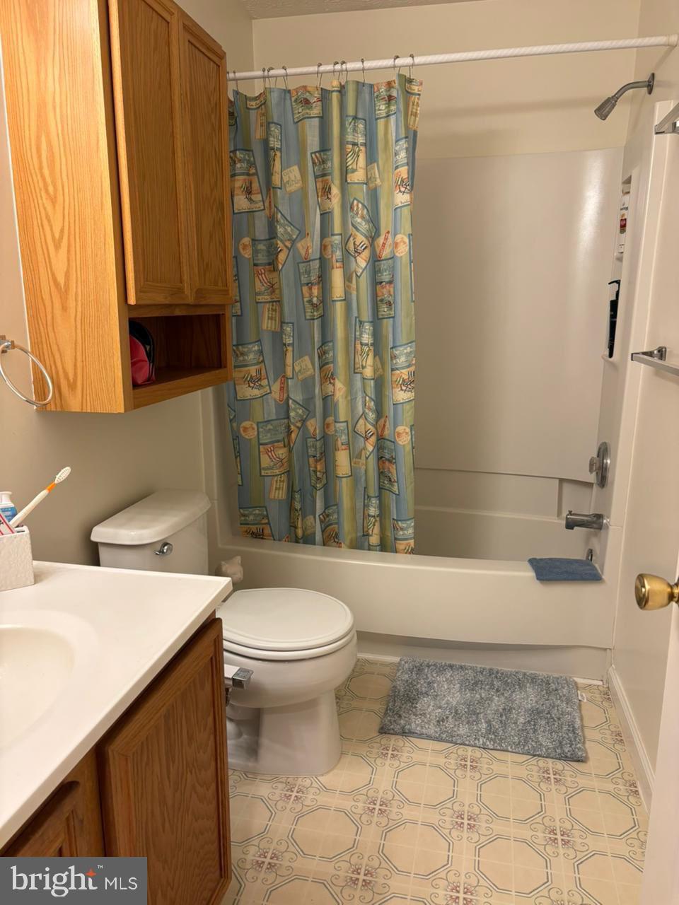 NONE UNRESTRICTED - Residential