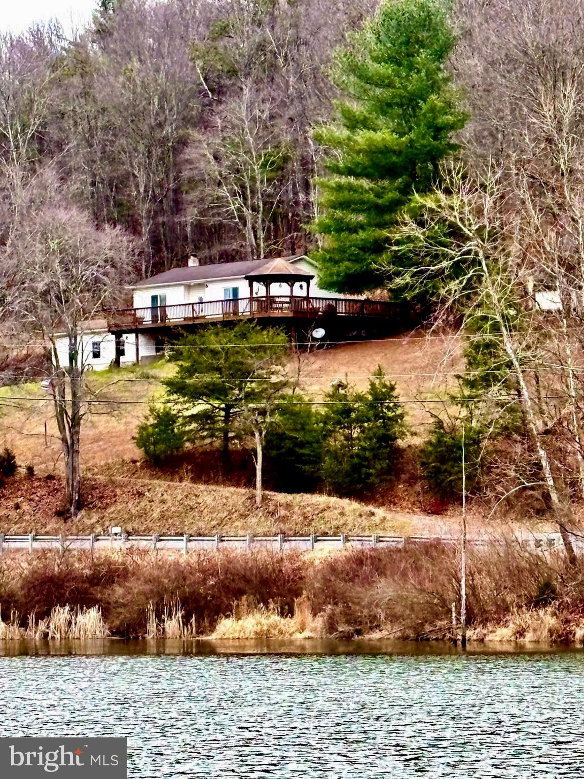 1299 PARKER HOLLOW ROAD