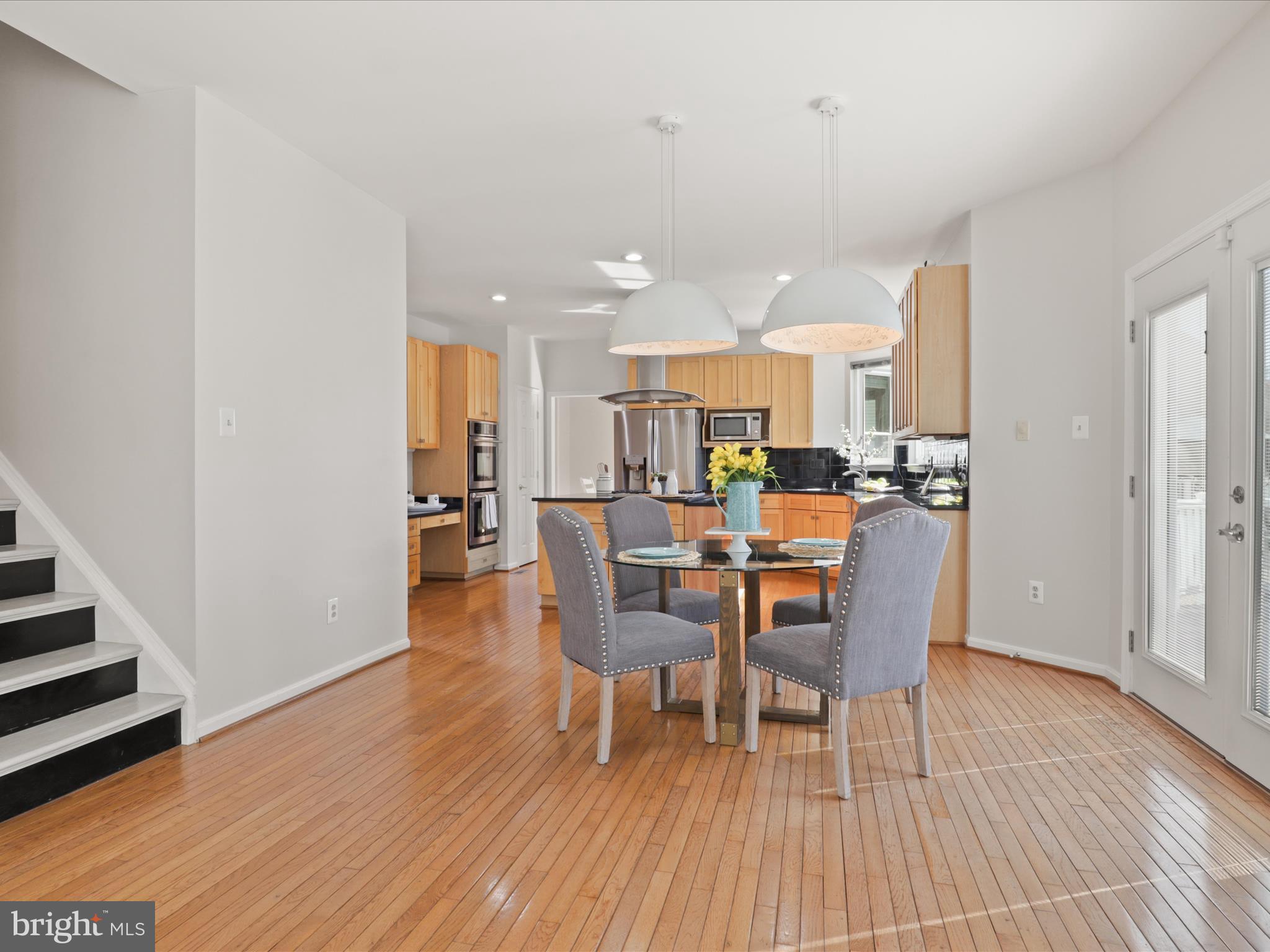 WILLOWS OF POTOMAC - Residential