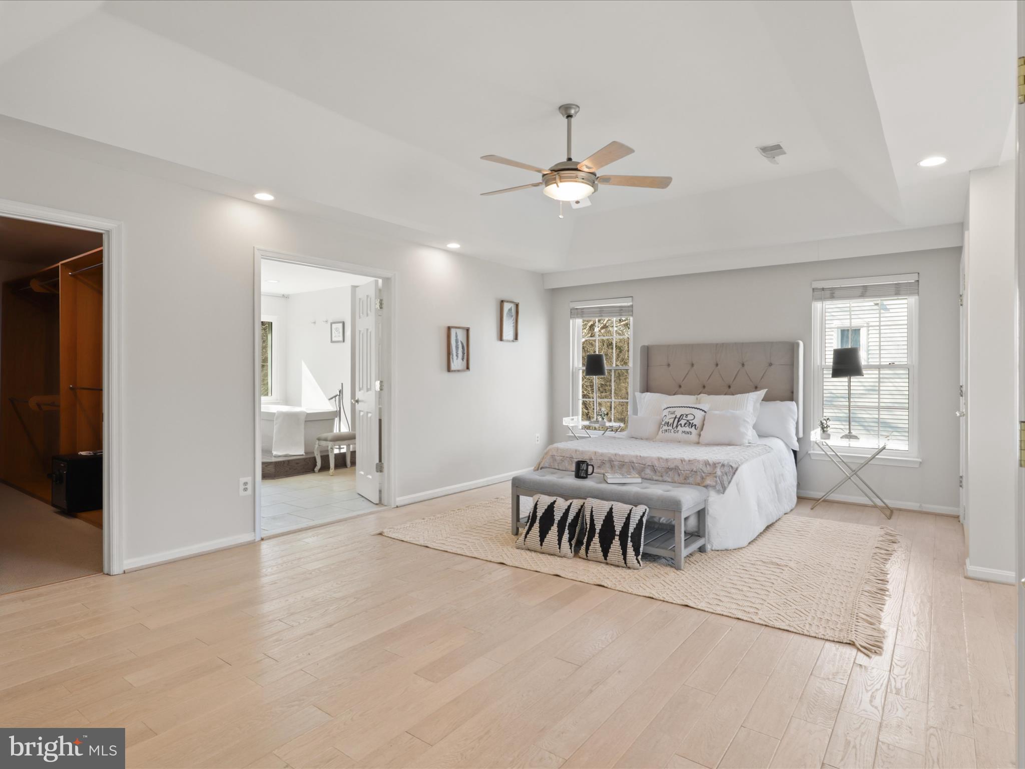 WILLOWS OF POTOMAC - Residential