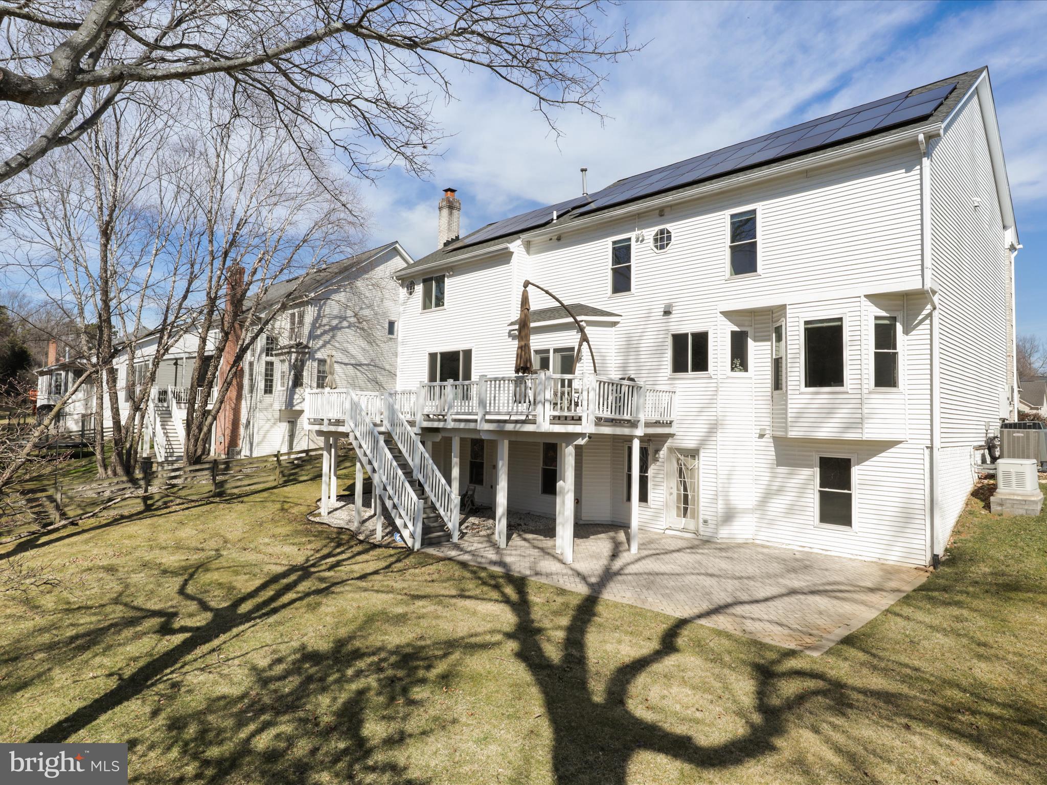 WILLOWS OF POTOMAC - Residential