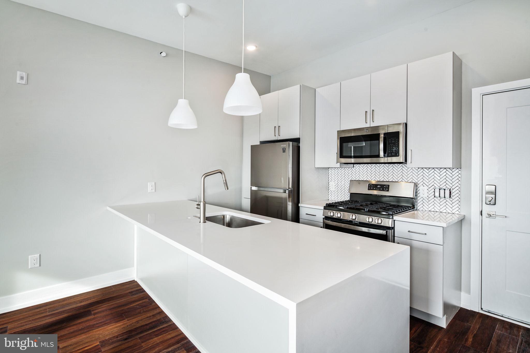 FRANCISVILLE - Residential Lease