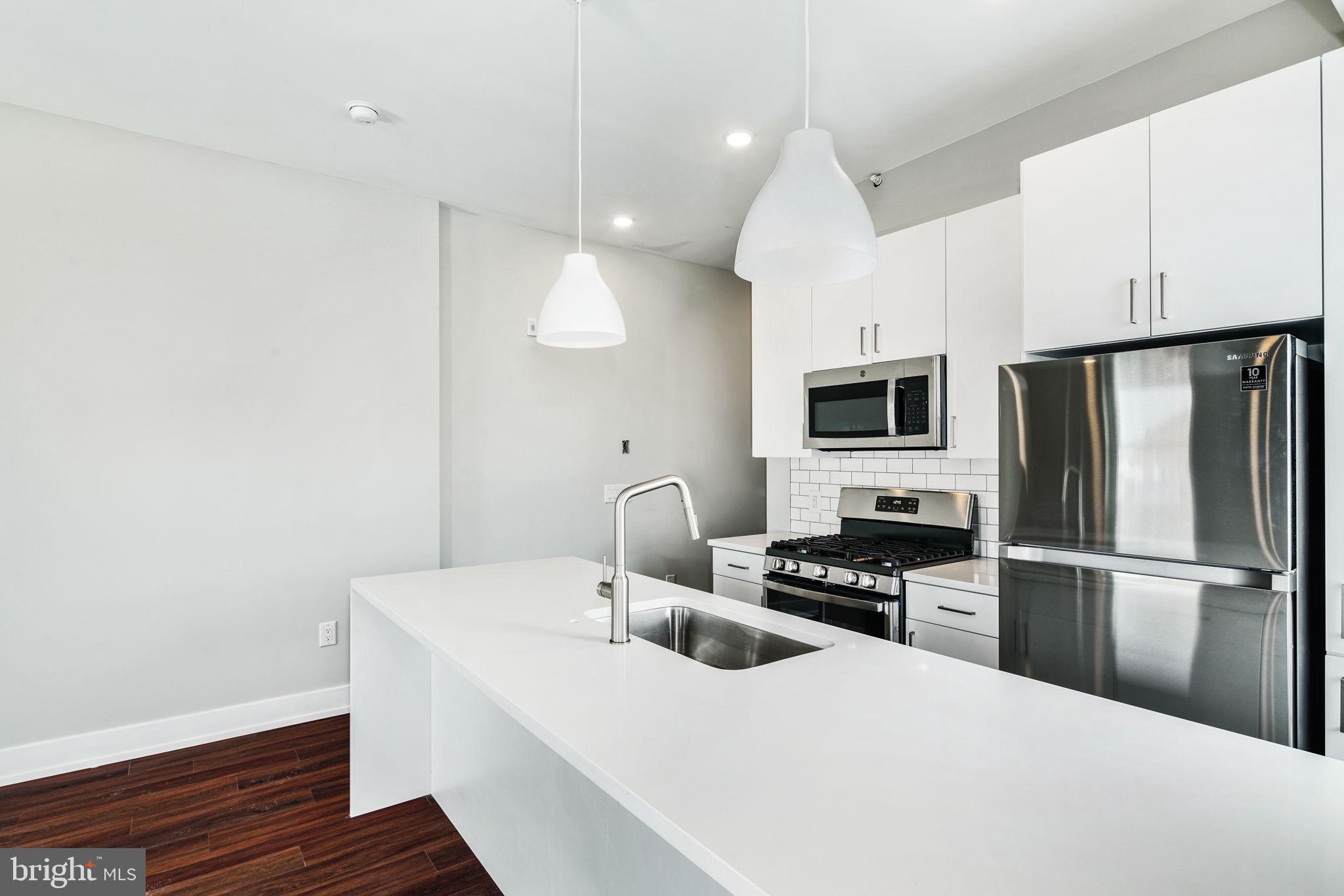 FRANCISVILLE - Residential Lease