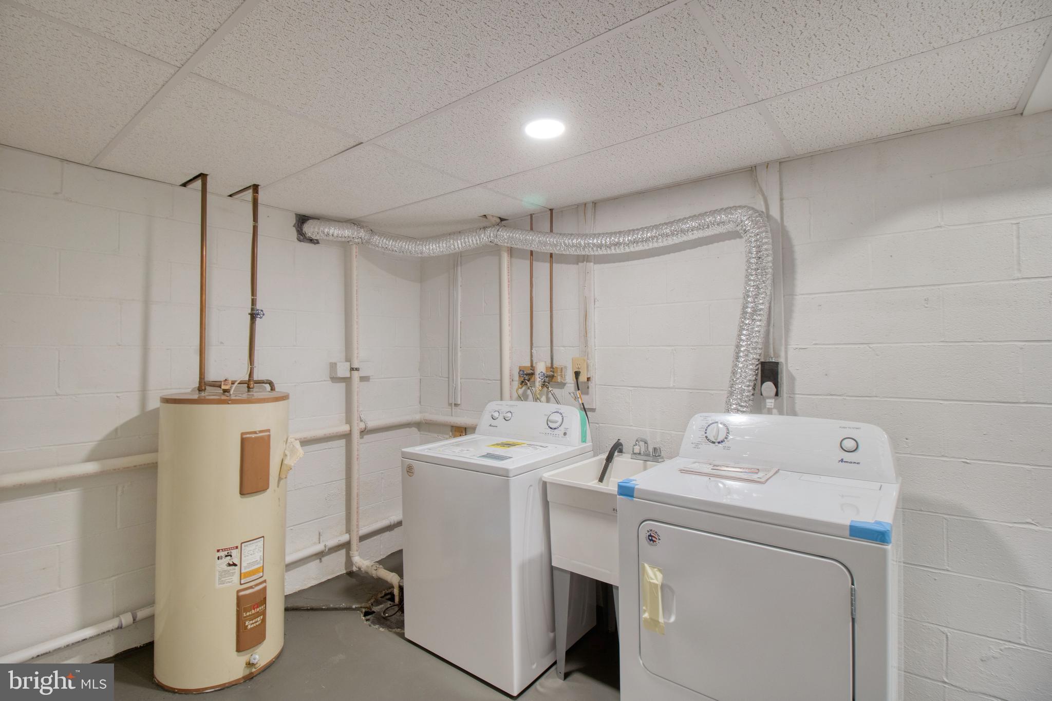 HASTINGS HUNT - Residential