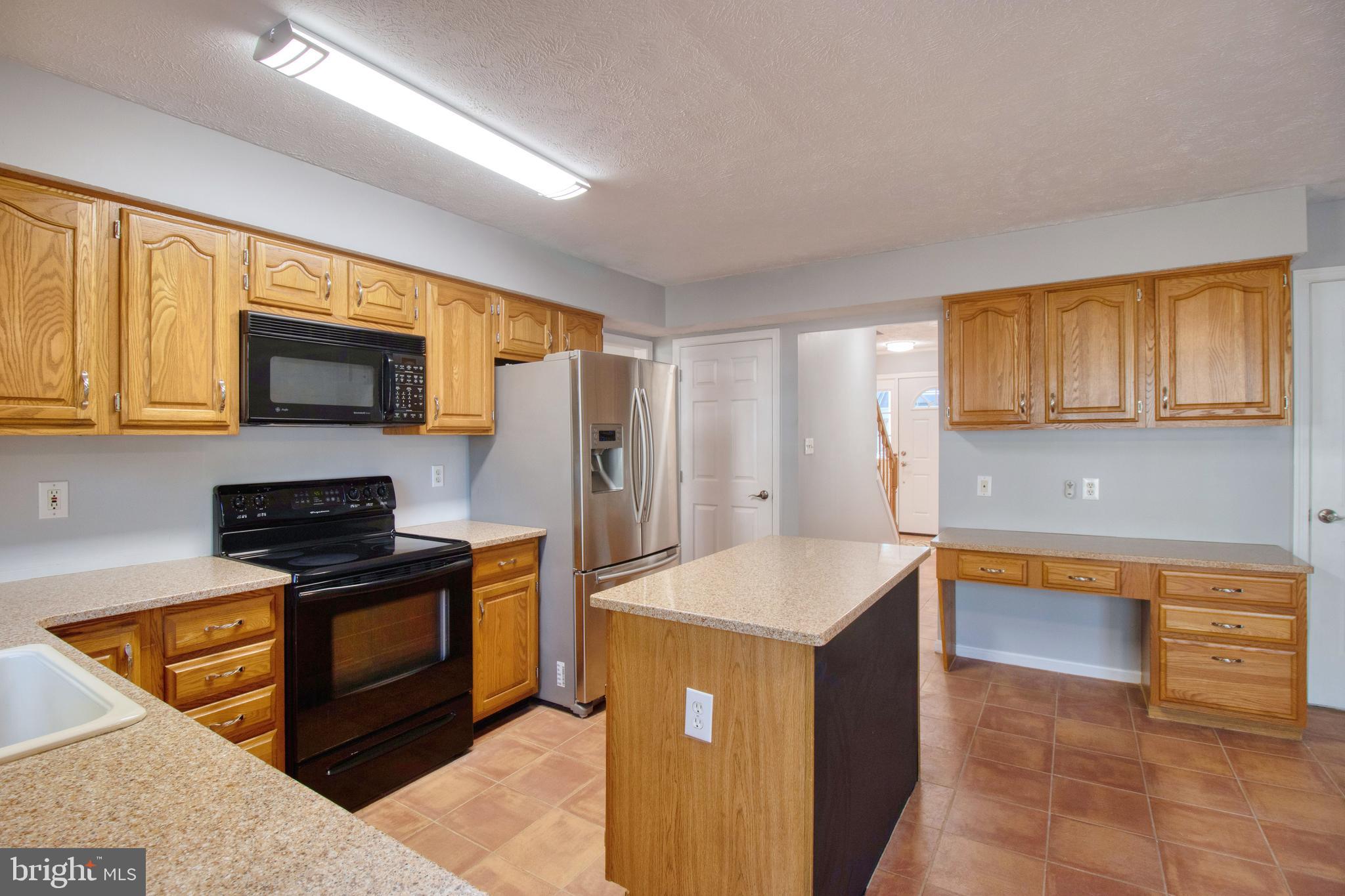 HASTINGS HUNT - Residential