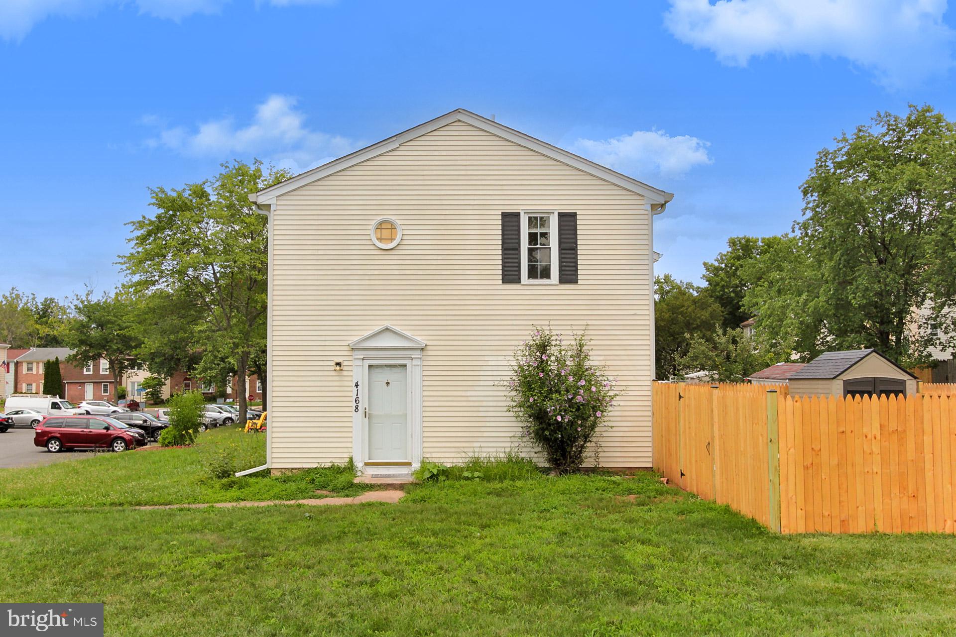 4168 HAMLIN COURT