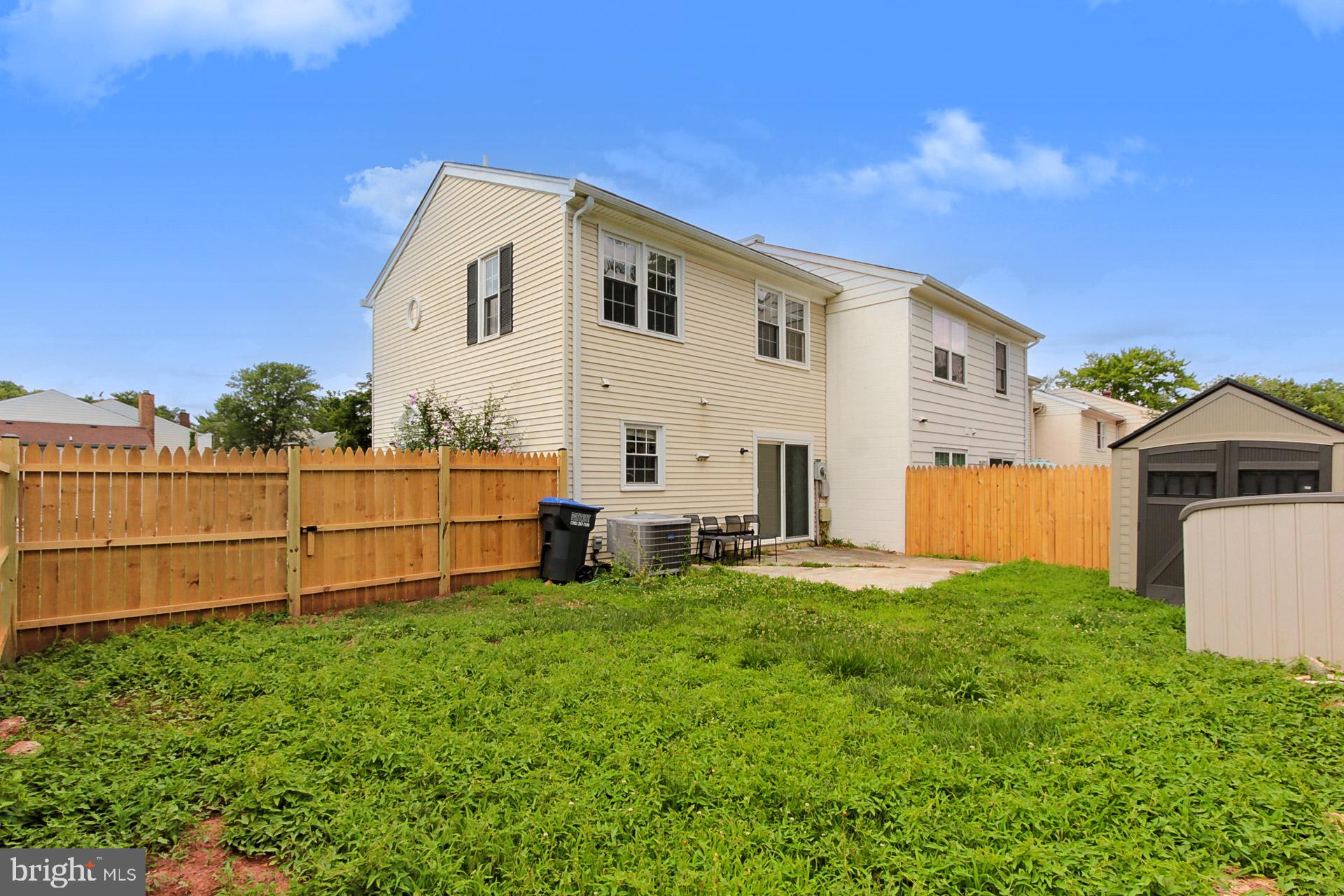 4168 HAMLIN COURT