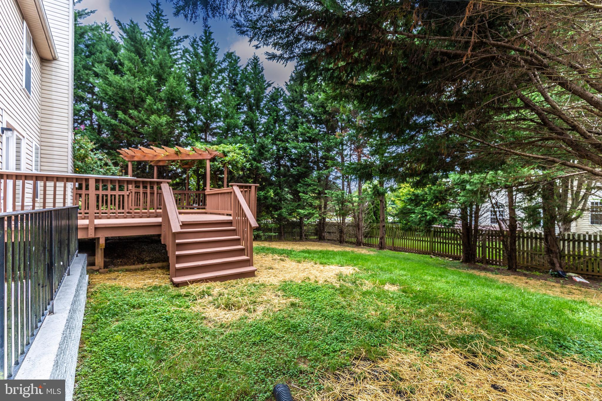 KINGSVIEW VILLAGE - Residential