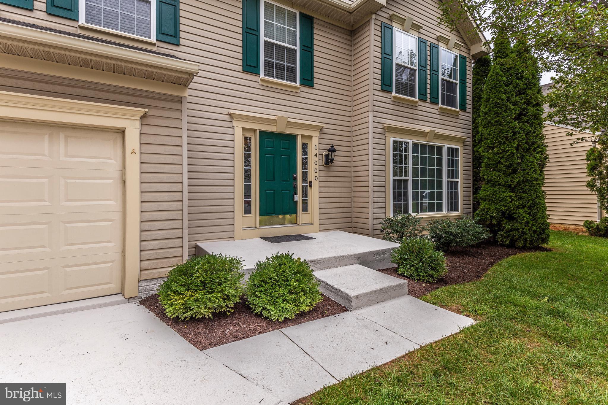 KINGSVIEW VILLAGE - Residential