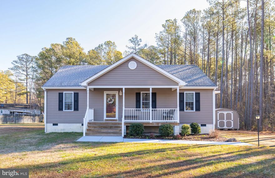 This charming yet modern 3 bedroom 2 bath home is the perfect blend of serenity & amenity. Featuring 1308 SQFT of meticulously finished living space and nestled on a generous 0.6-acre lot, this stunning 2018-built home offers a peaceful retreat. As you step inside, the warm and welcoming atmosphere is immediately apparent. The spacious living room is bathed in natural light with a vaulted ceiling and beautiful wood floors that run through the living room into the three bedrooms. The kitchen composed of beautiful cabinetry, plenty of counter space and large island makes for a wonderful chef experience! This home features three beautiful bedrooms, each offering a lovely escape after a long day. The master suite's vaulted ceiling, wood floors, and attached primary bathroom, provide a private comfort. The additional two bedrooms are ideal for a guest room, office or study. The expansive backyard is a blank canvas for your gardening or entertainment dreams. The location combines the best of both worlds - the tranquility of a rural setting and the convenience of a short drive to access highways, shopping, and entertainment. 15 minutes to South Park Mall, and an easy drive to Richmond.