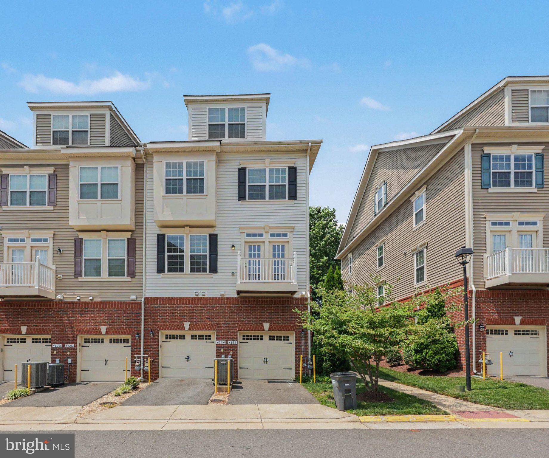 4722 DANE RIDGE CIRCLE 4722