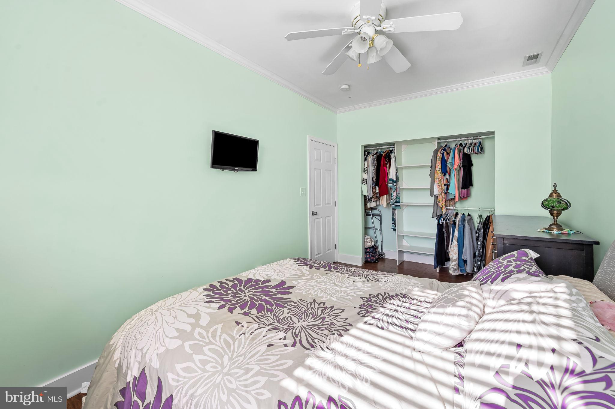 RESERVOIR HILL - Residential