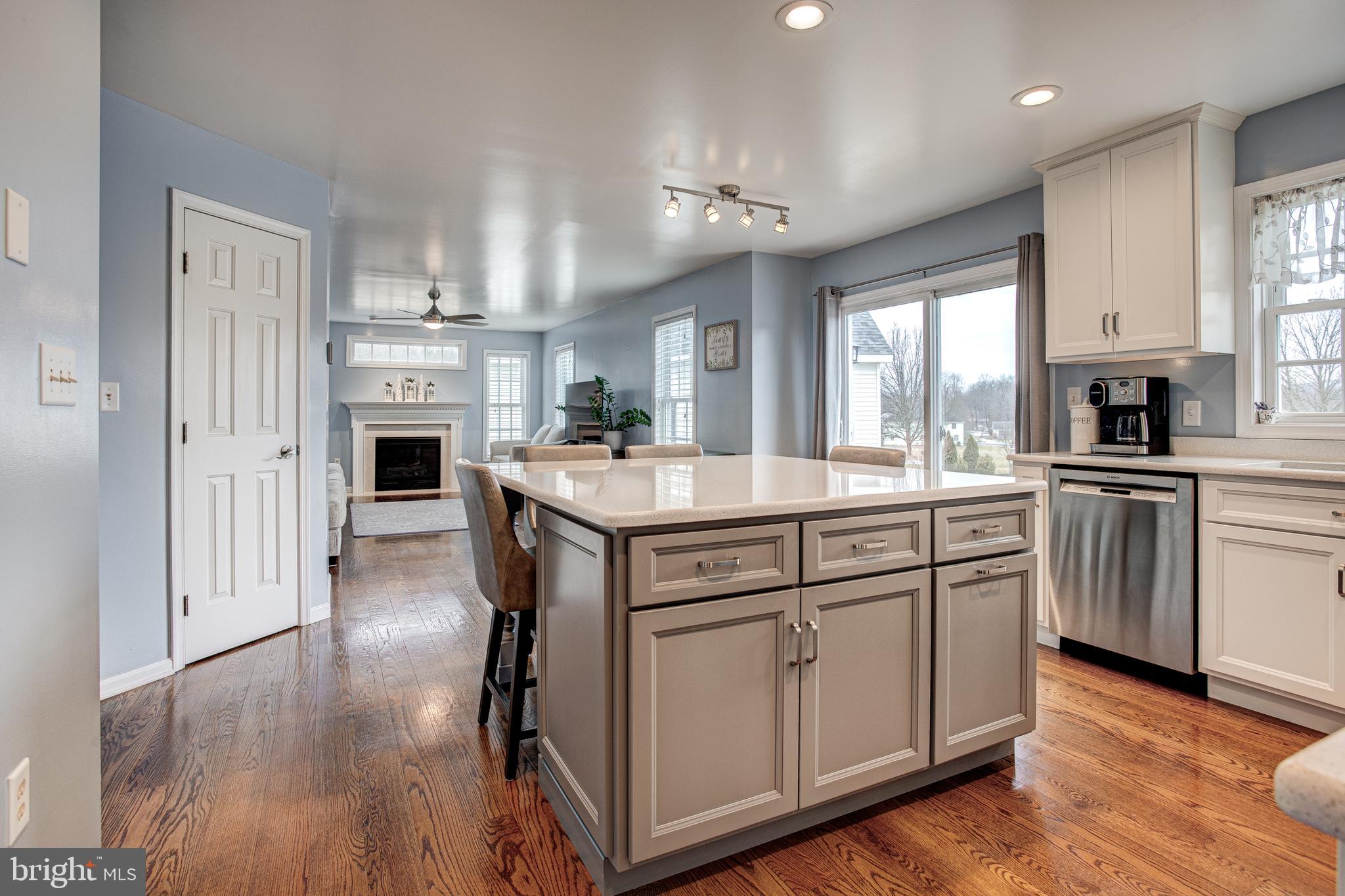 SEDONA HILLS - Residential