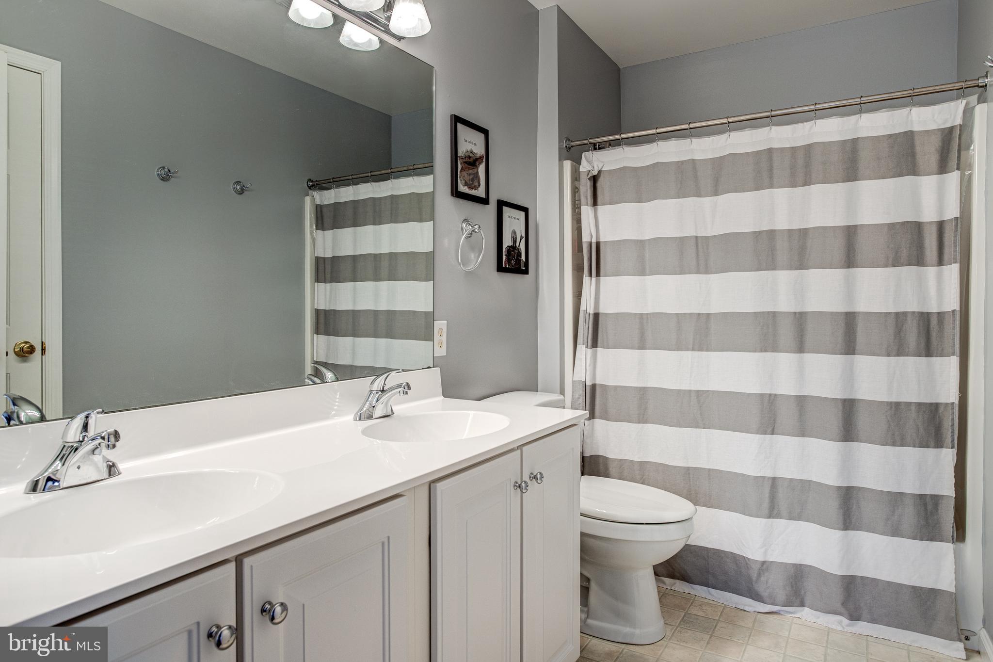 SEDONA HILLS - Residential