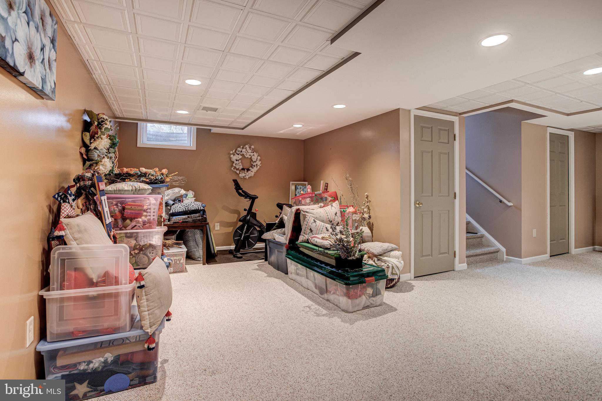 SEDONA HILLS - Residential