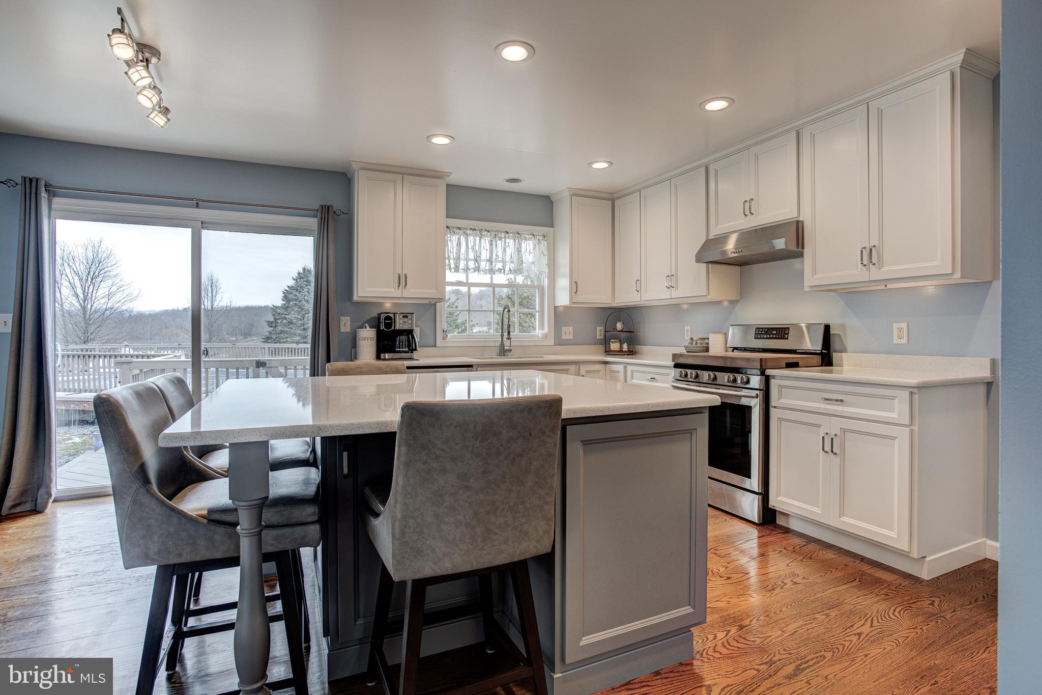 SEDONA HILLS - Residential