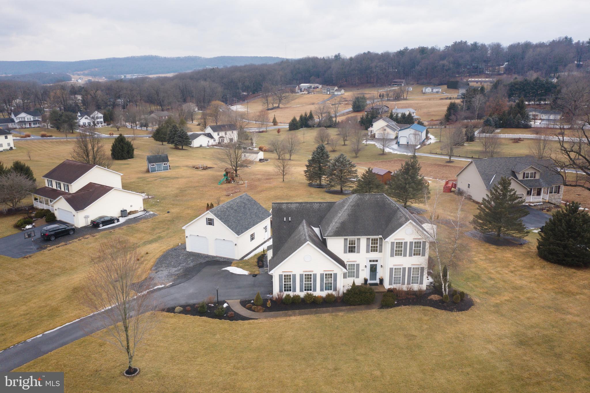 SEDONA HILLS - Residential