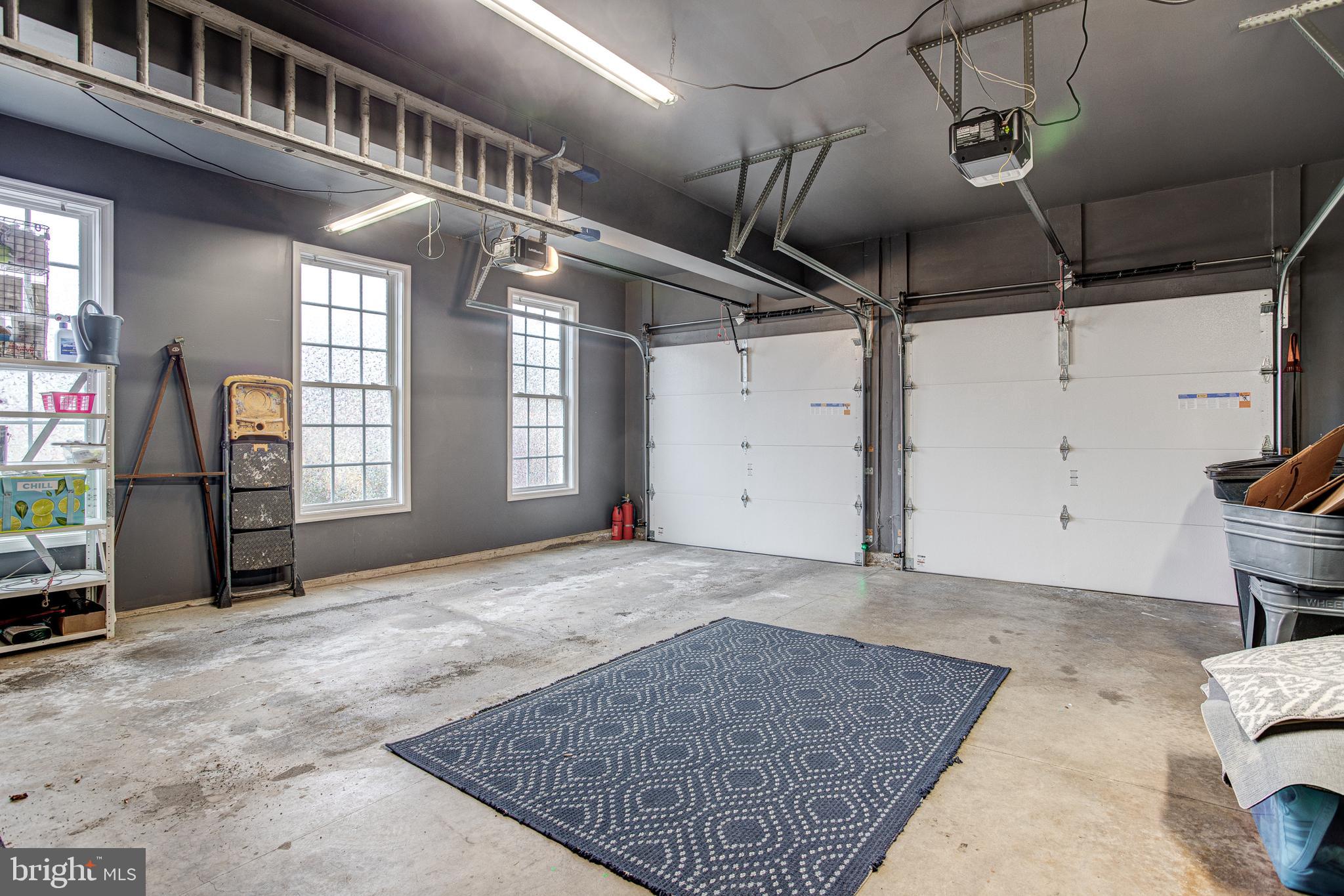 SEDONA HILLS - Residential