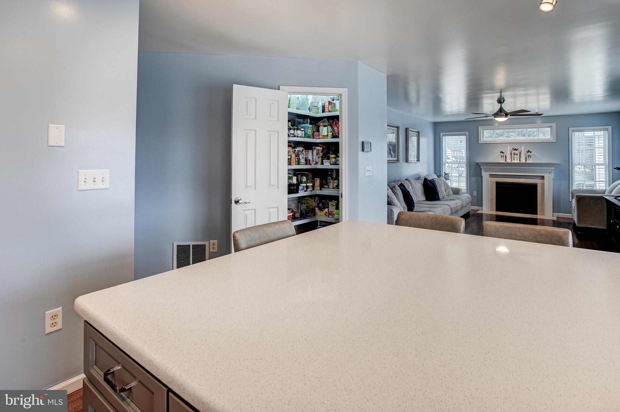 SEDONA HILLS - Residential