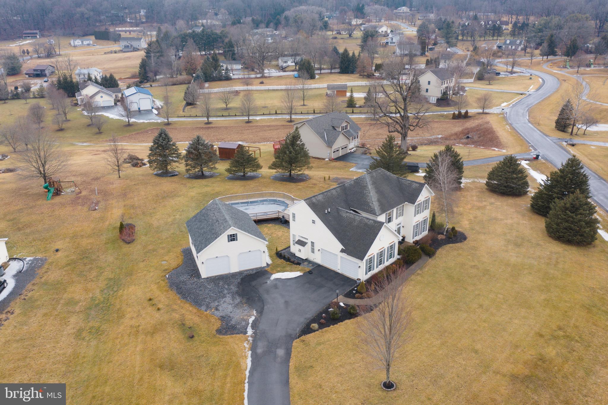 SEDONA HILLS - Residential