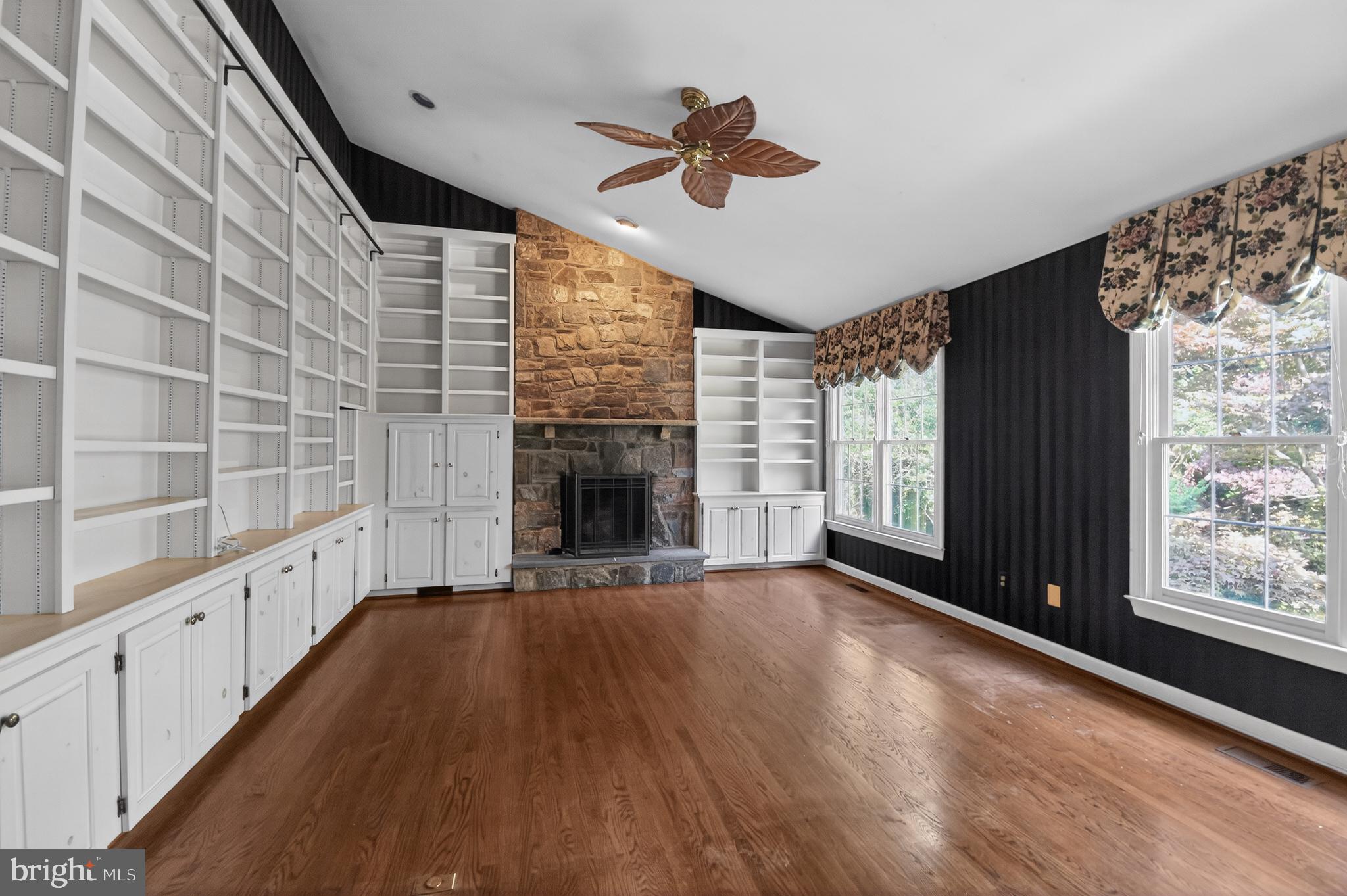 7317 OLIVE TREE COURT