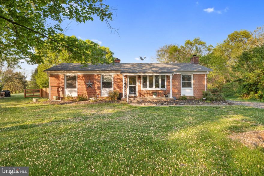 Nestled in the peaceful countryside of Nokesville, this charming property offers the perfect blend of privacy and comfort. Situated on a spacious lot, the home provides a serene retreat while still being conveniently located near major commuter routes, shopping, and dining. Inside, you’ll find inviting living spaces filled with natural light, a well-appointed kitchen ideal for everyday living and entertaining, and generously sized bedrooms designed for relaxation. The expansive outdoor area offers endless possibilities—whether you envision gardening, recreation, or simply enjoying the tranquil surroundings. Experience the best of rural living with modern conveniences at 11743 Skylark Drive.