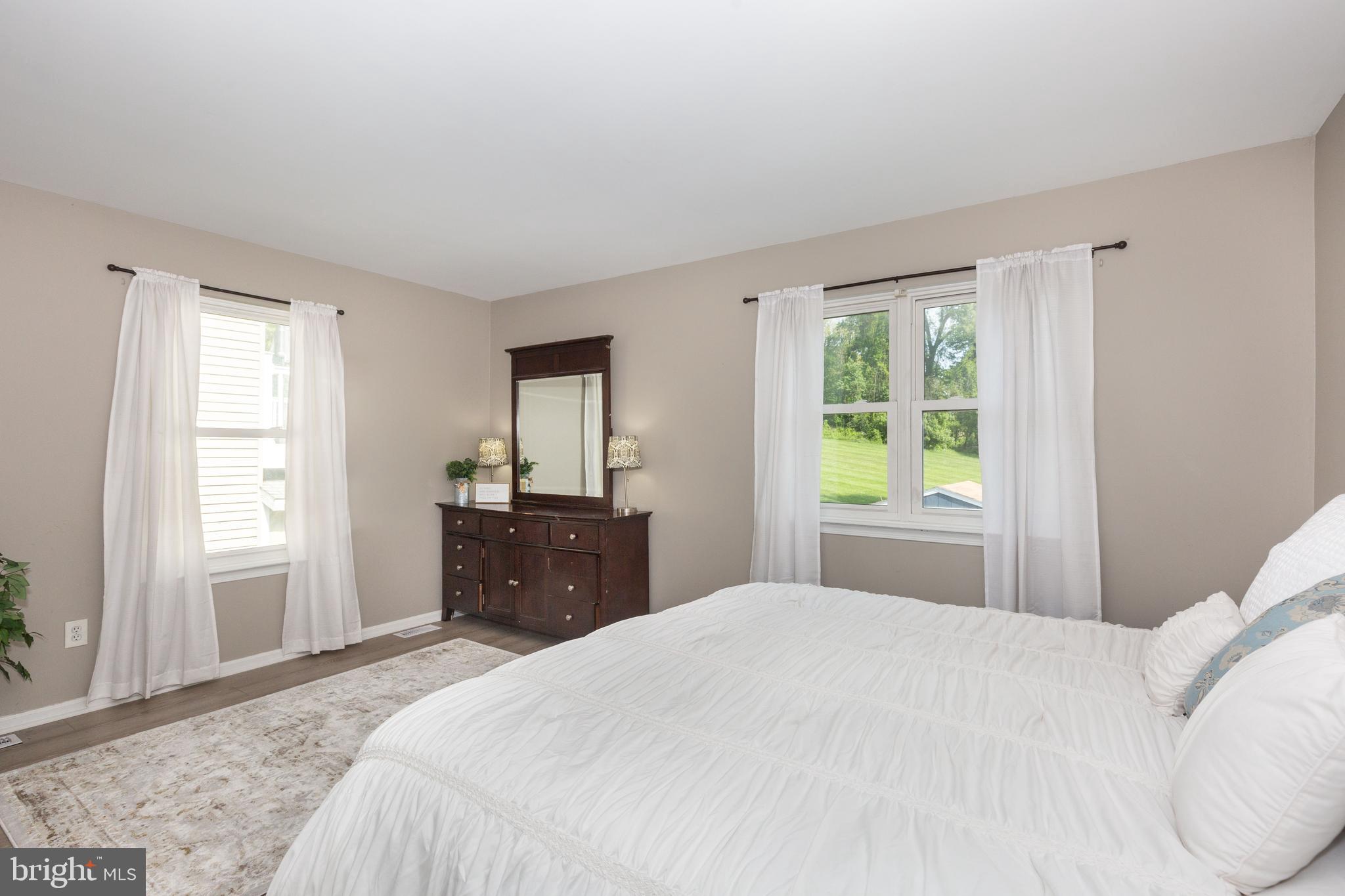 PINEY RIDGE VILLAGE - Residential