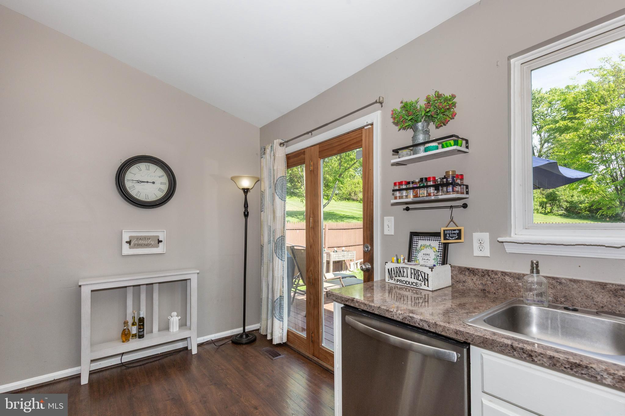 PINEY RIDGE VILLAGE - Residential