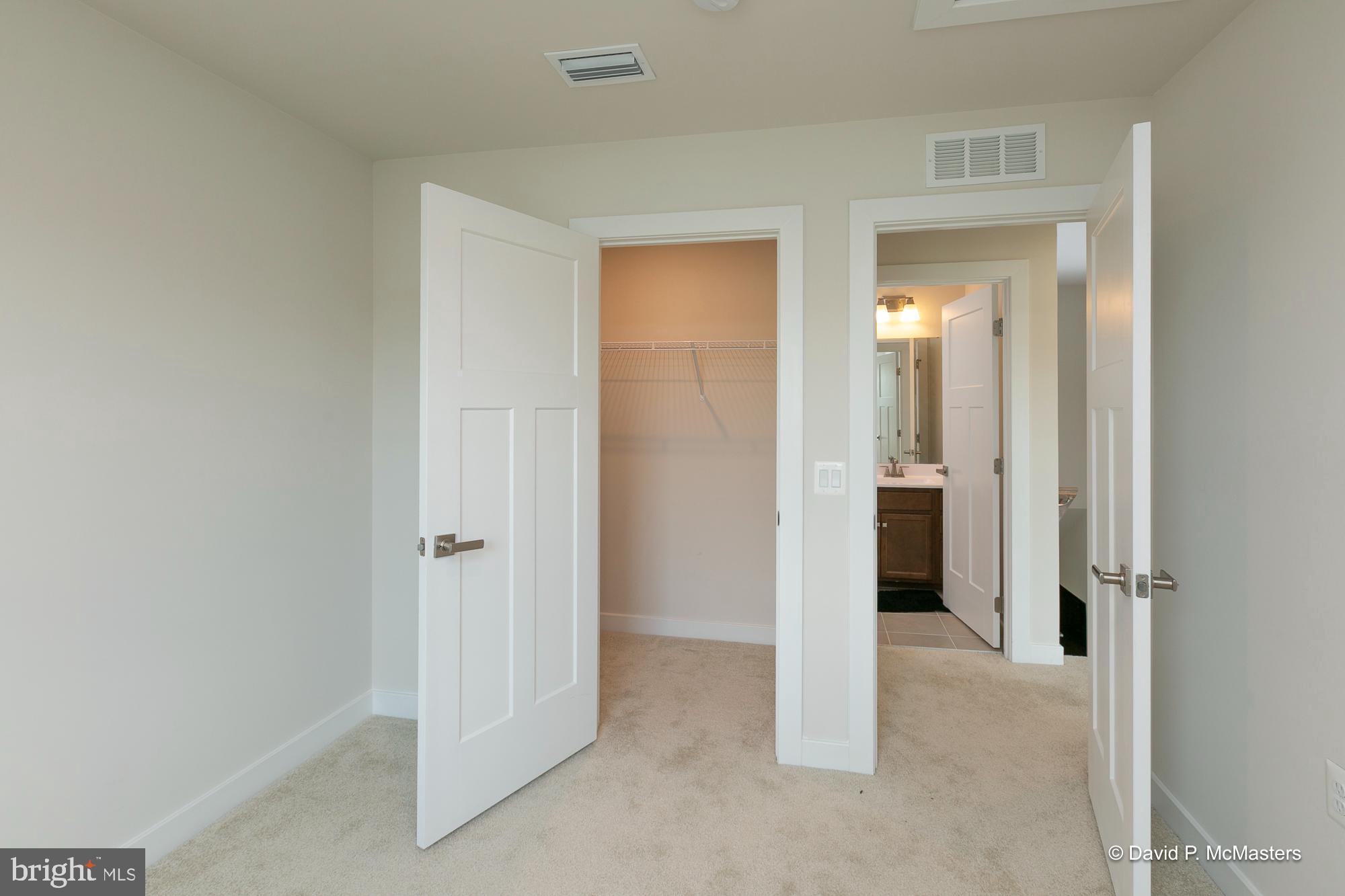 ARCADIA NORTH - Residential