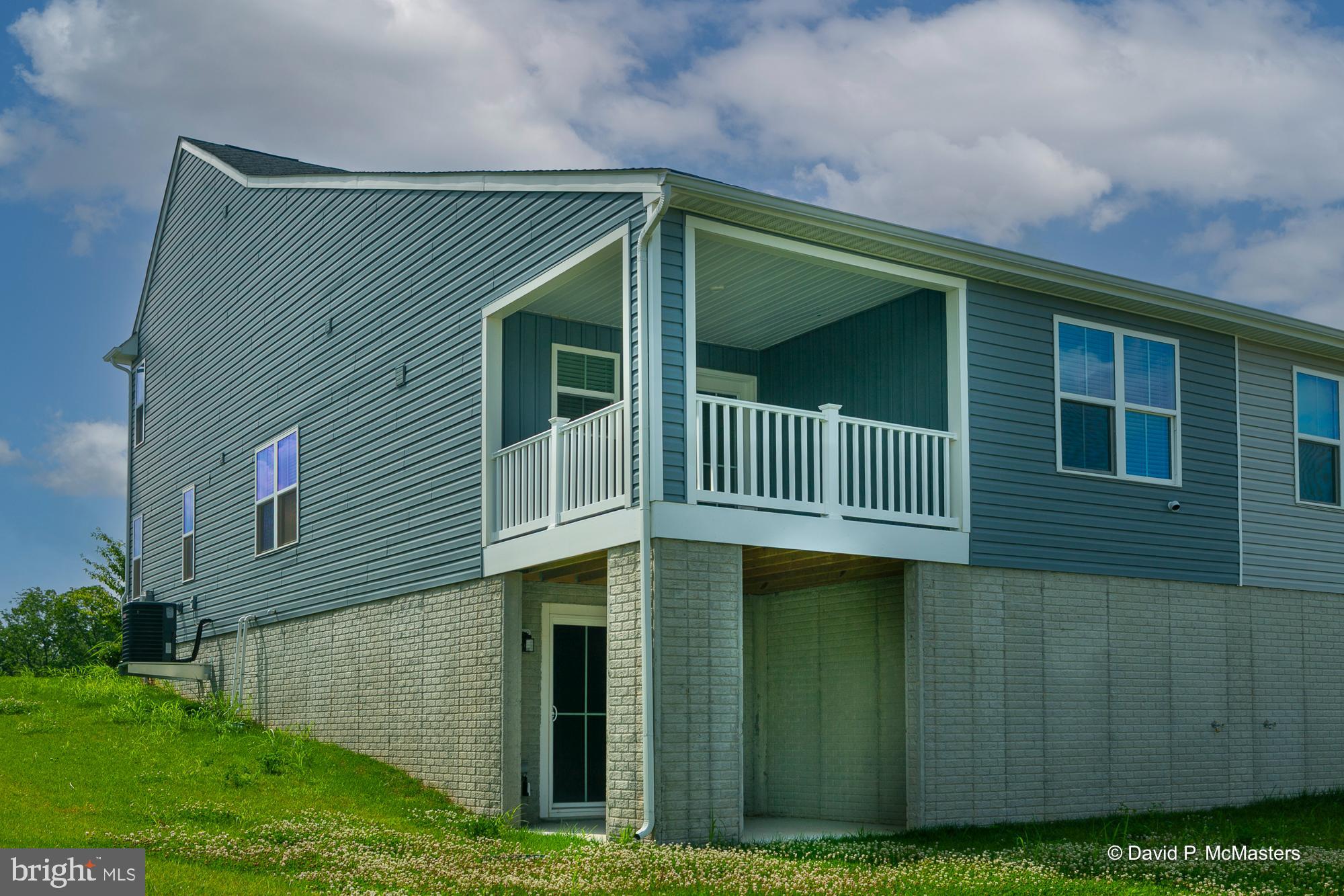 ARCADIA NORTH - Residential