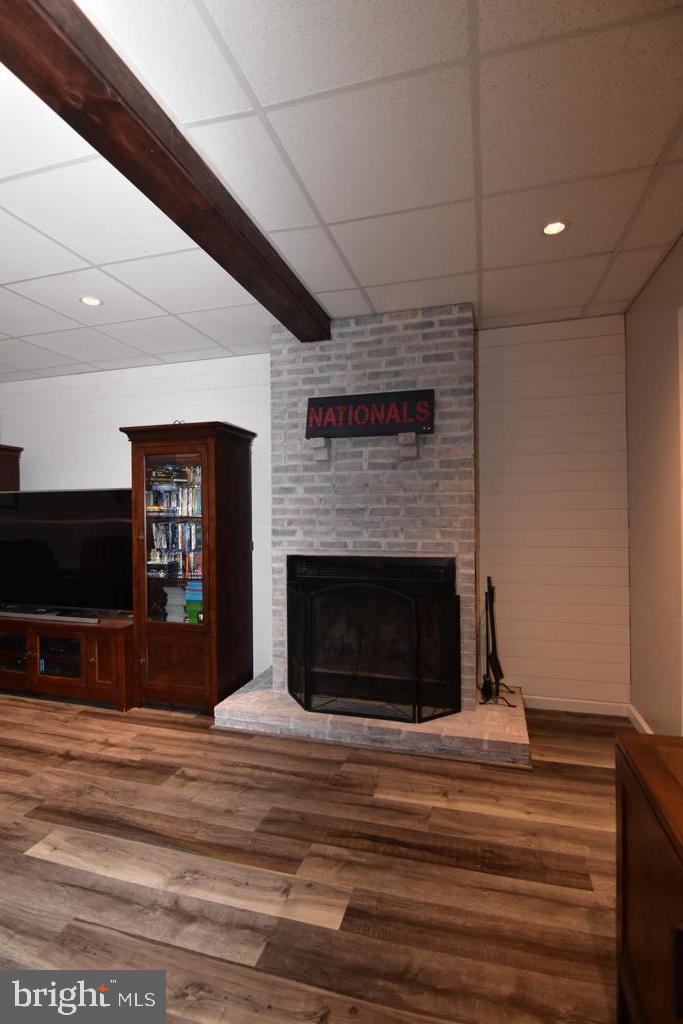 THE HIGHLANDS - Residential