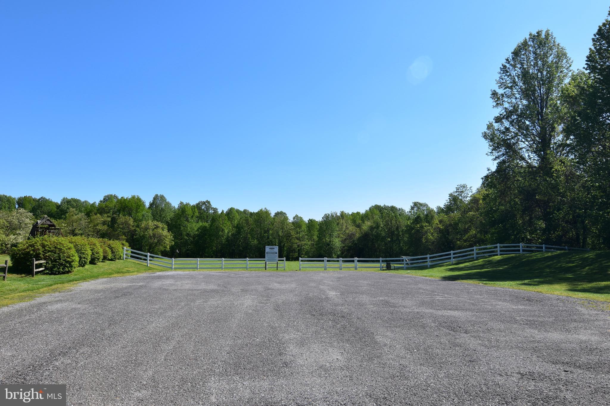 THE HIGHLANDS - Residential