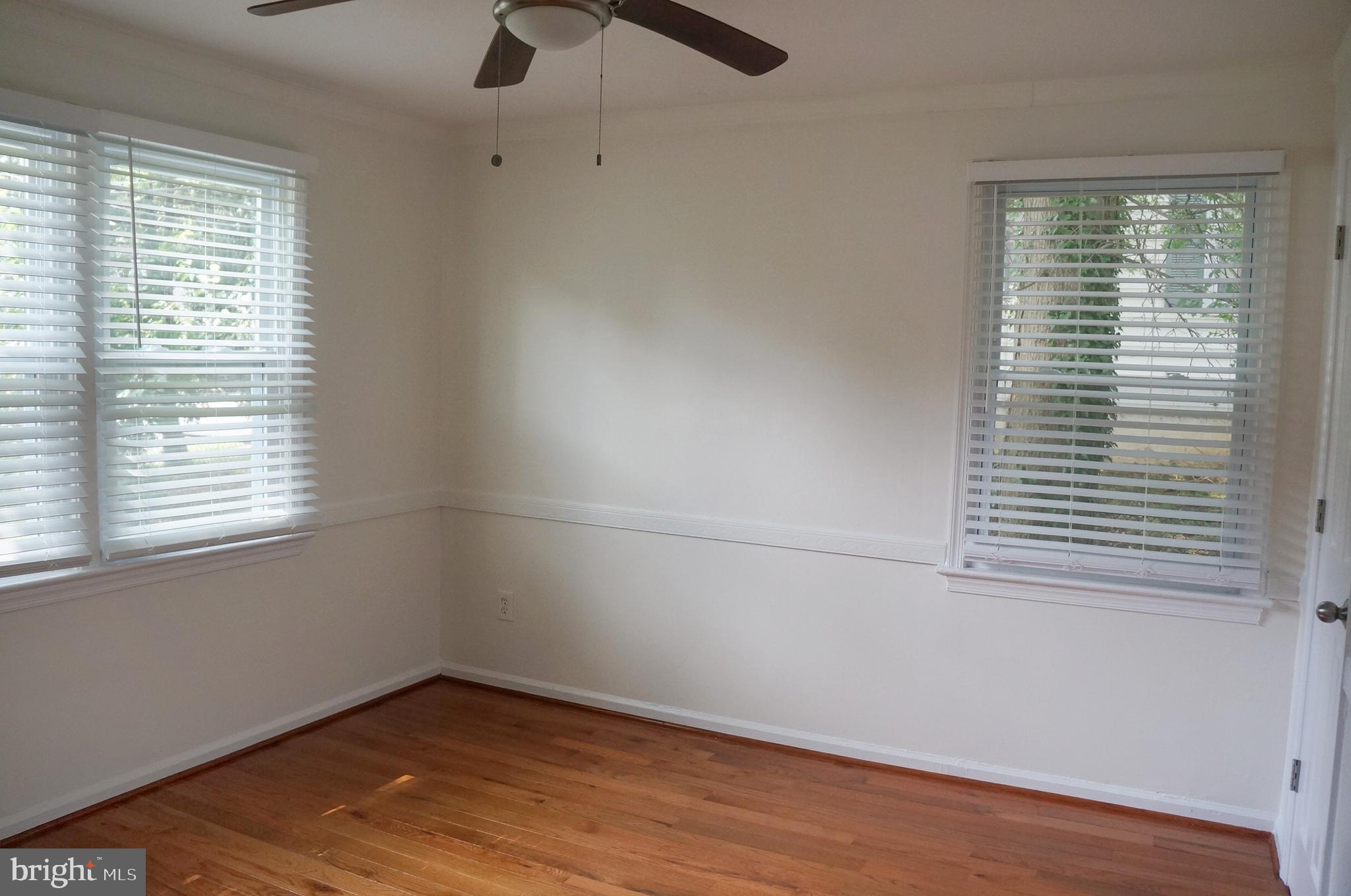 WEST LAWN - Residential