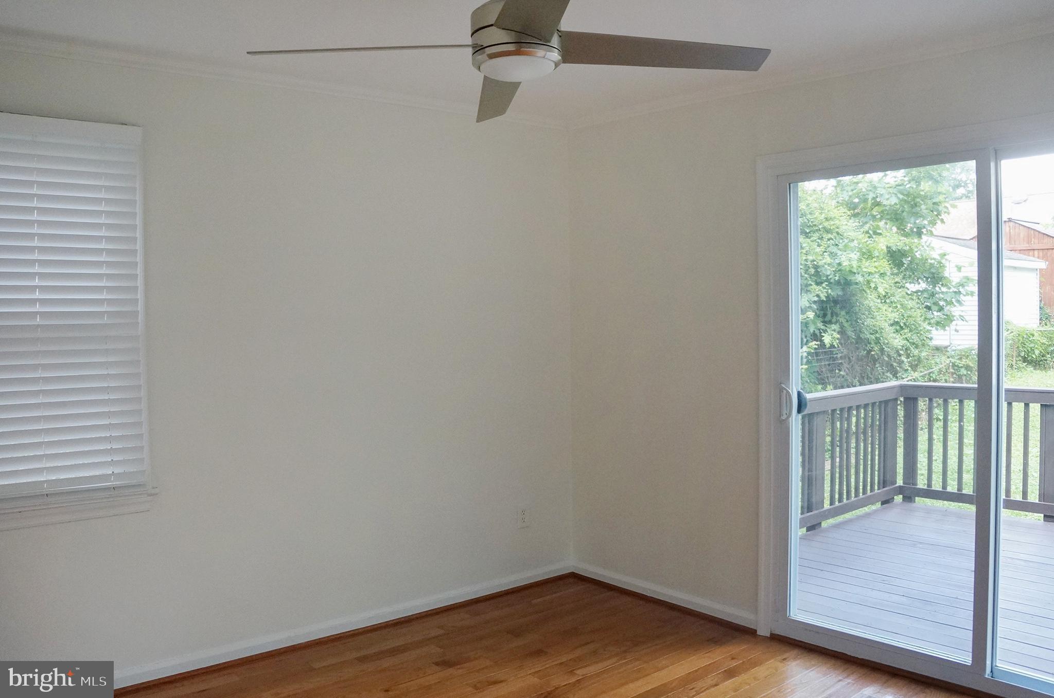 WEST LAWN - Residential