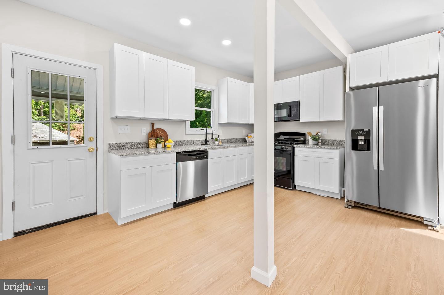 KENWOOD PARK - Residential Lease