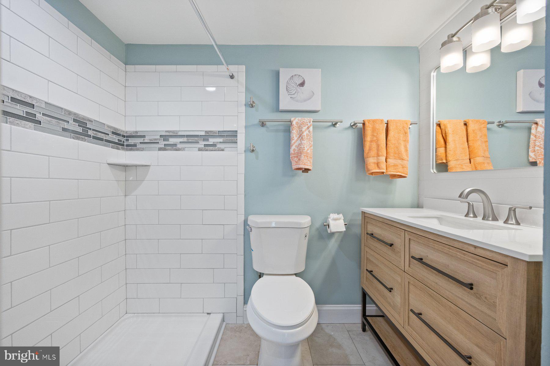 TREOVER CONDOMINIUM - Residential