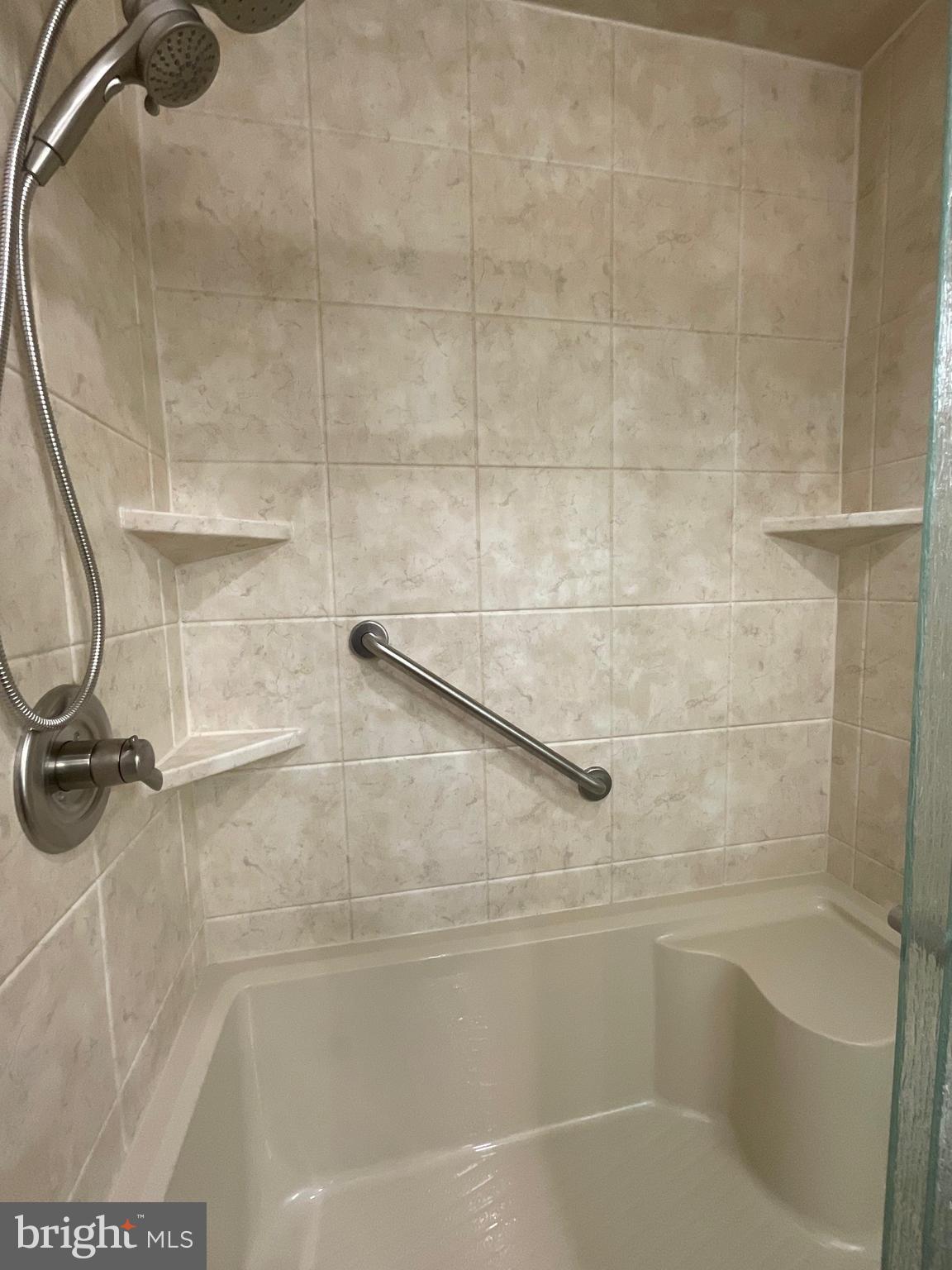 CORNERSTONE - Residential