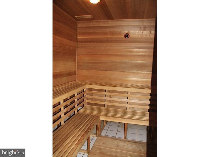 CORNERSTONE - Residential