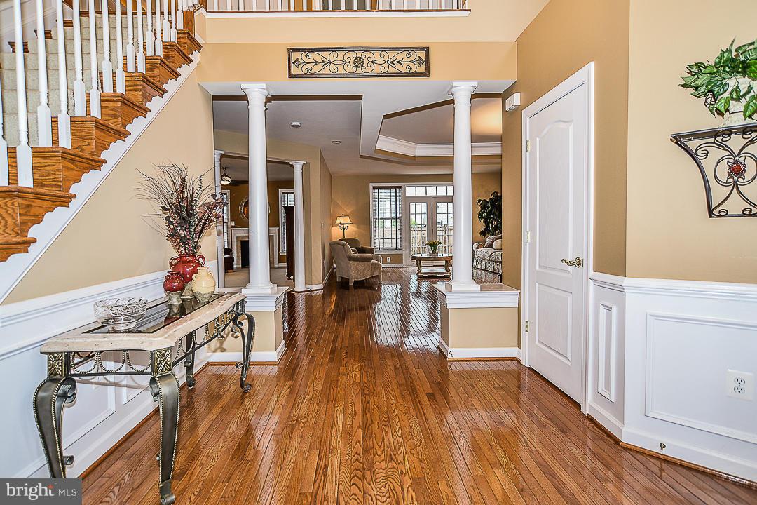 LANSDOWNE ON THE POTOMAC - Residential