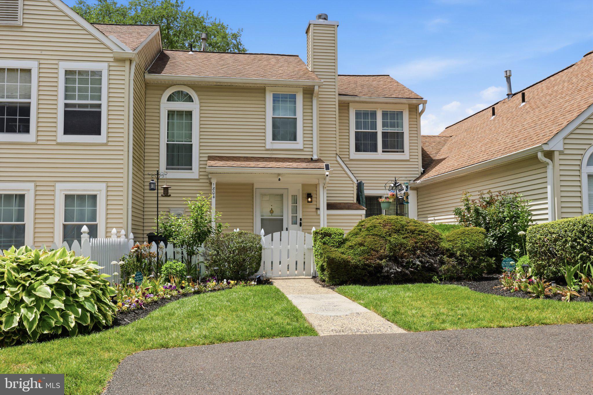 HUNTINGDON BROOK - Residential