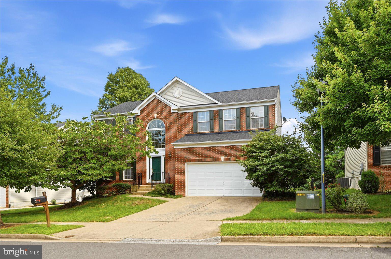 938 WAYNE DRIVE
