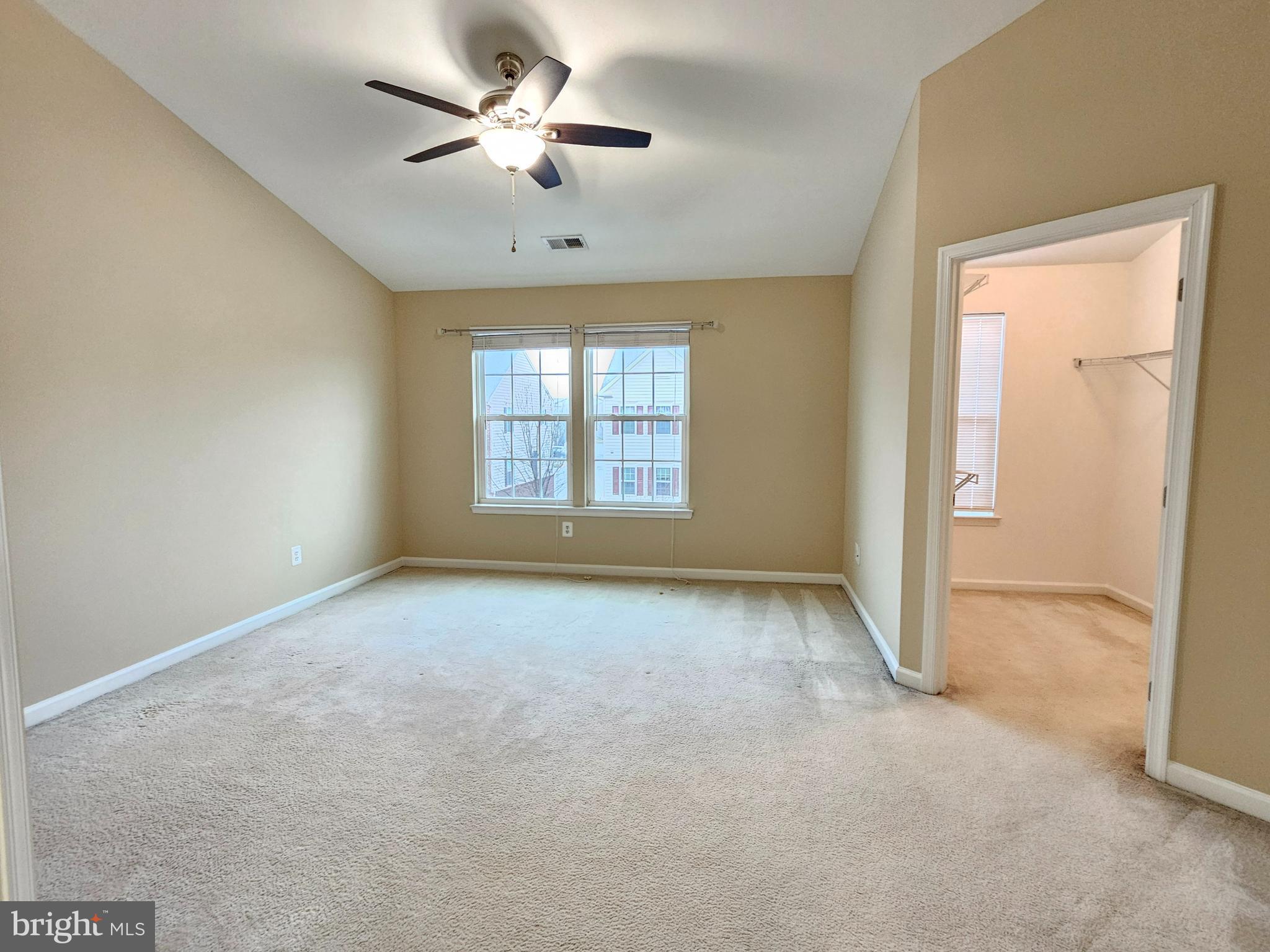 HEATHCOTE COMMONS - Residential Lease